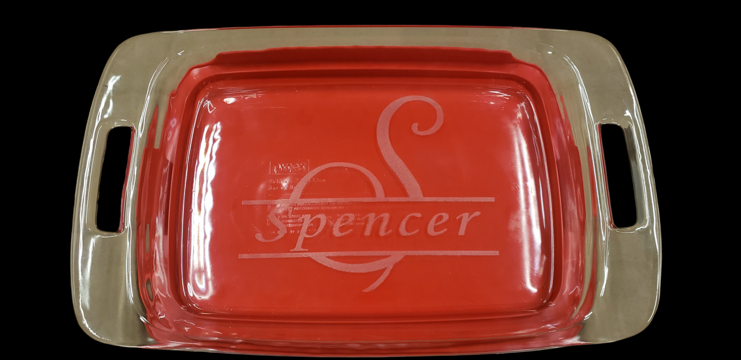 Monogrammed Pyrex Easy Grab 9x13 pan with lid